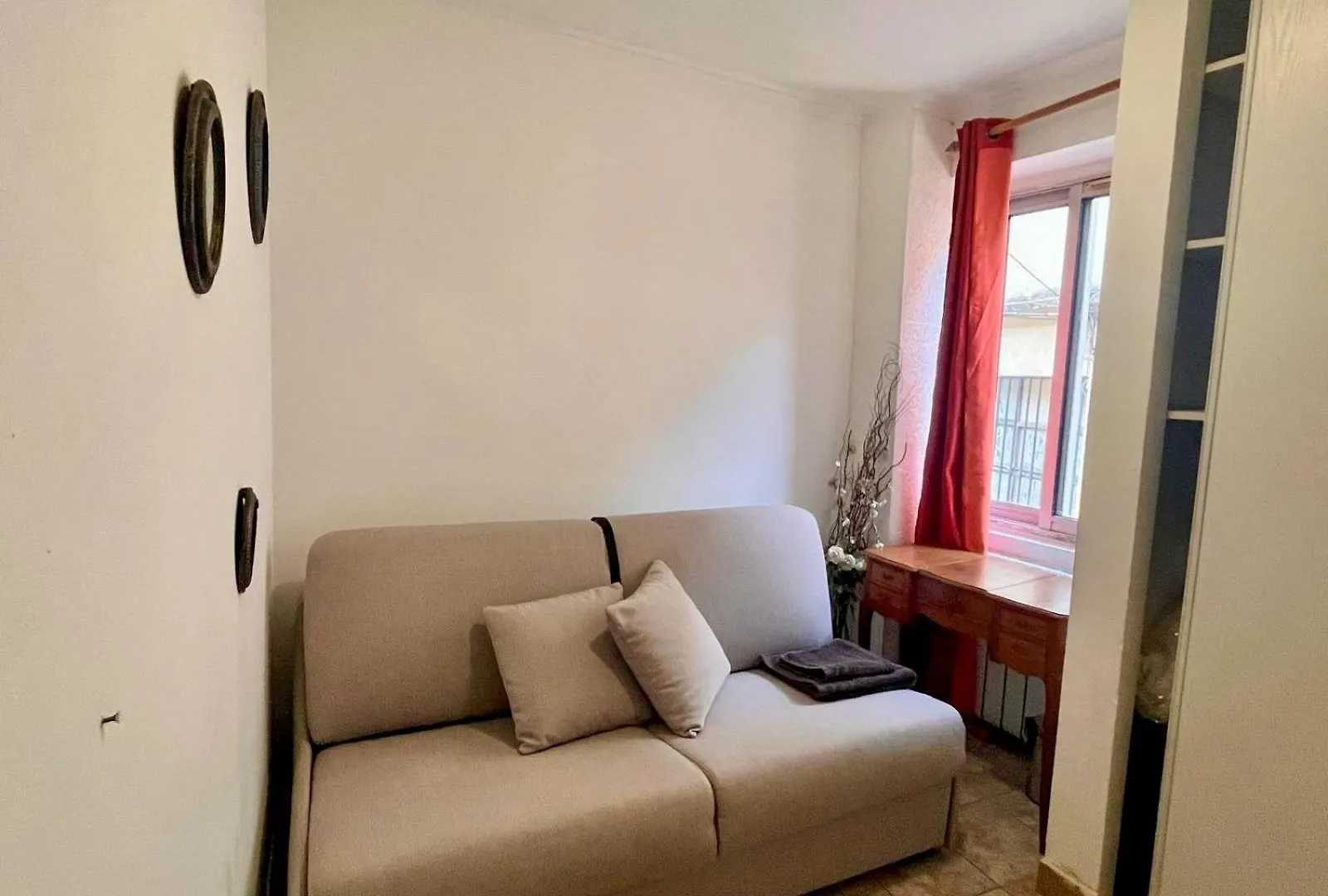 Chez Sabrina Appartement Maison Individuelle Calme Et Plage Nice 0*,  France
